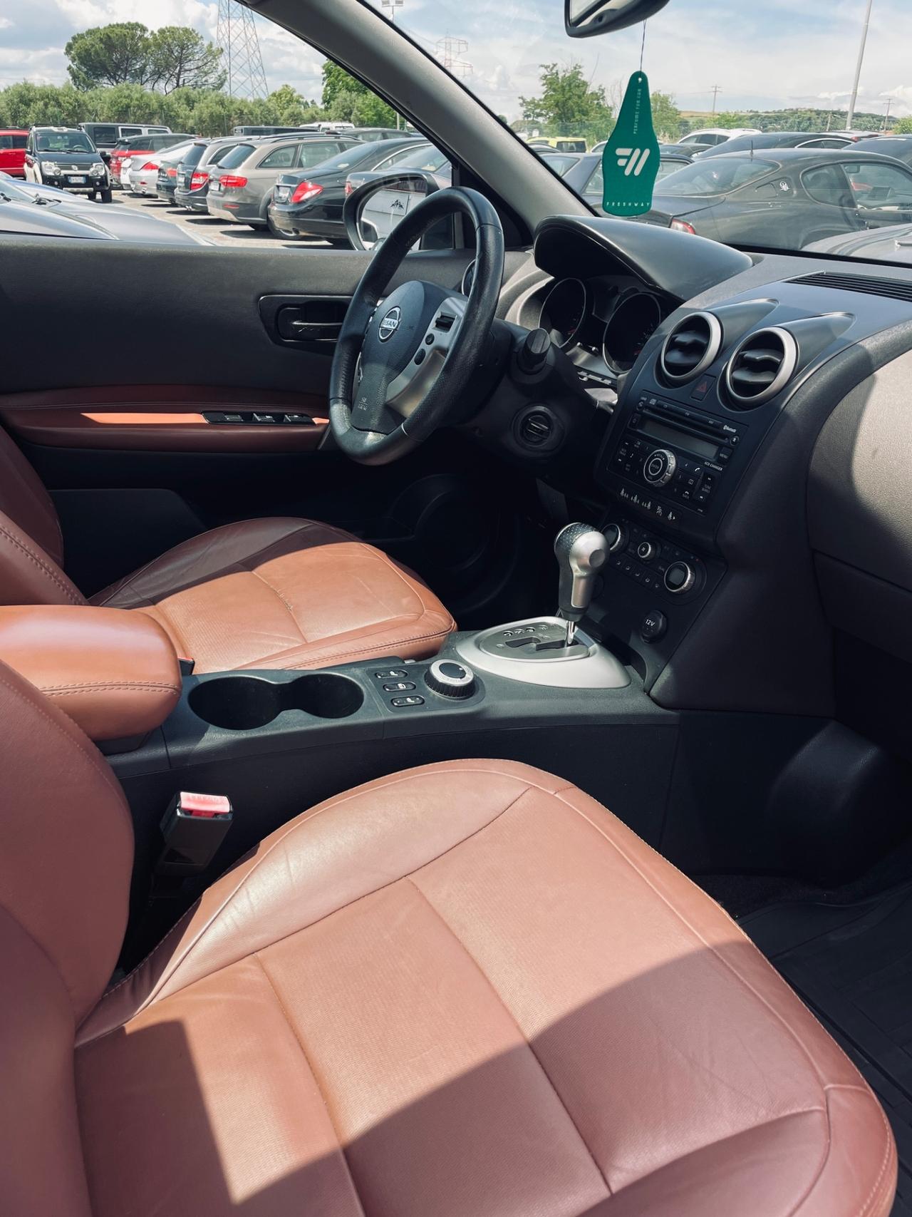 Nissan Qashqai 2.0 GPL 4WD Tekna