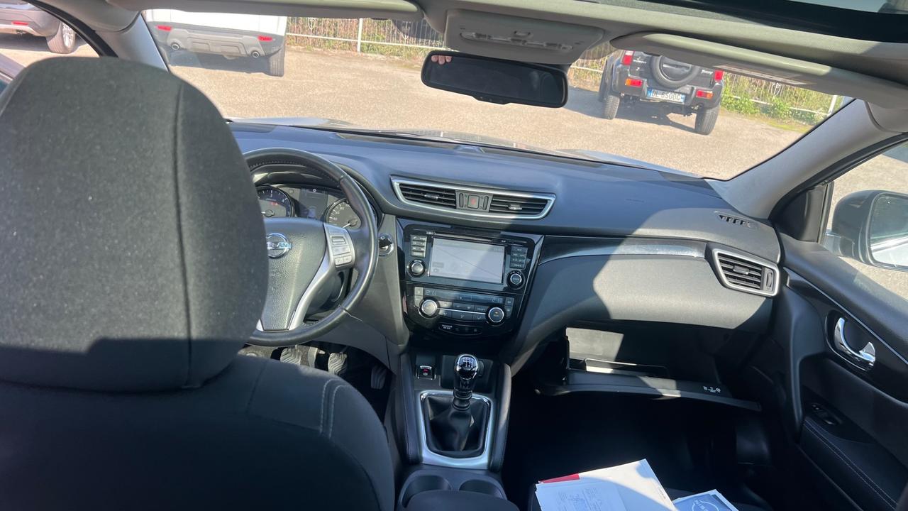 Nissan Qashqai 1.6 dCi 4WD Tekna