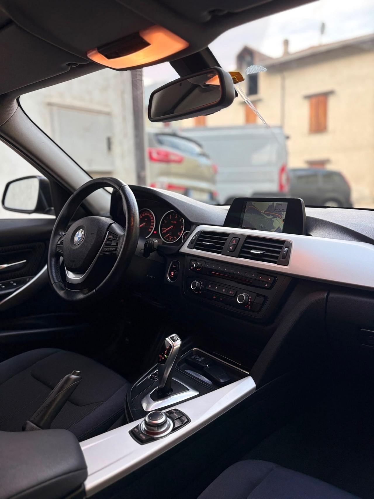 Bmw 318 318d Touring Msport