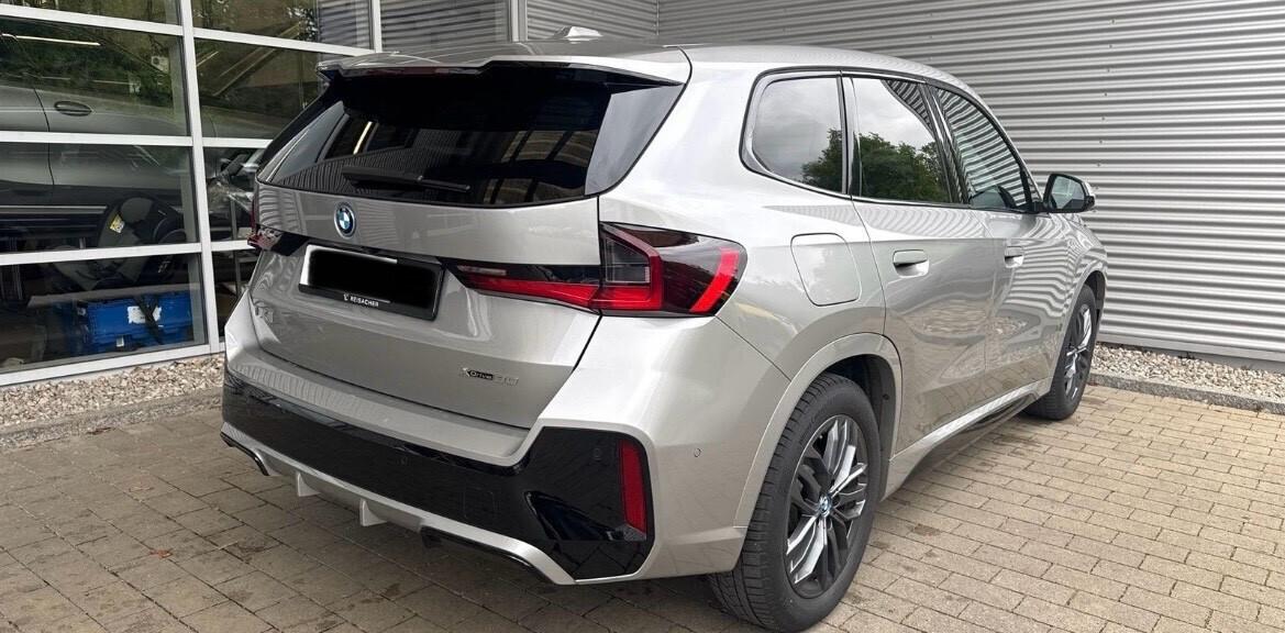 BMW iX1 XDRIVE30 M Sport