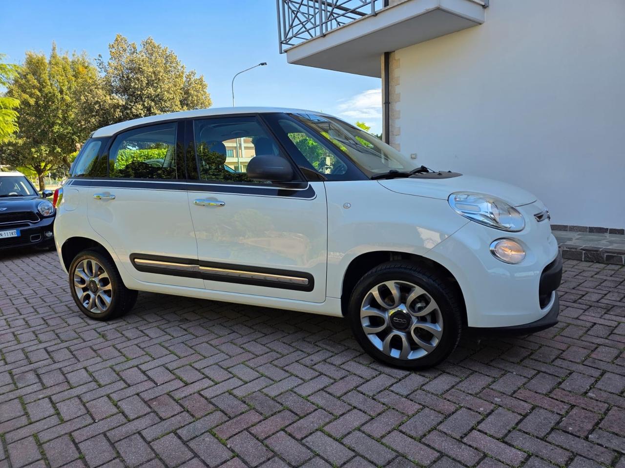 Fiat 500L Living 0.9 TwinAir Turbo Natural Power Lounge