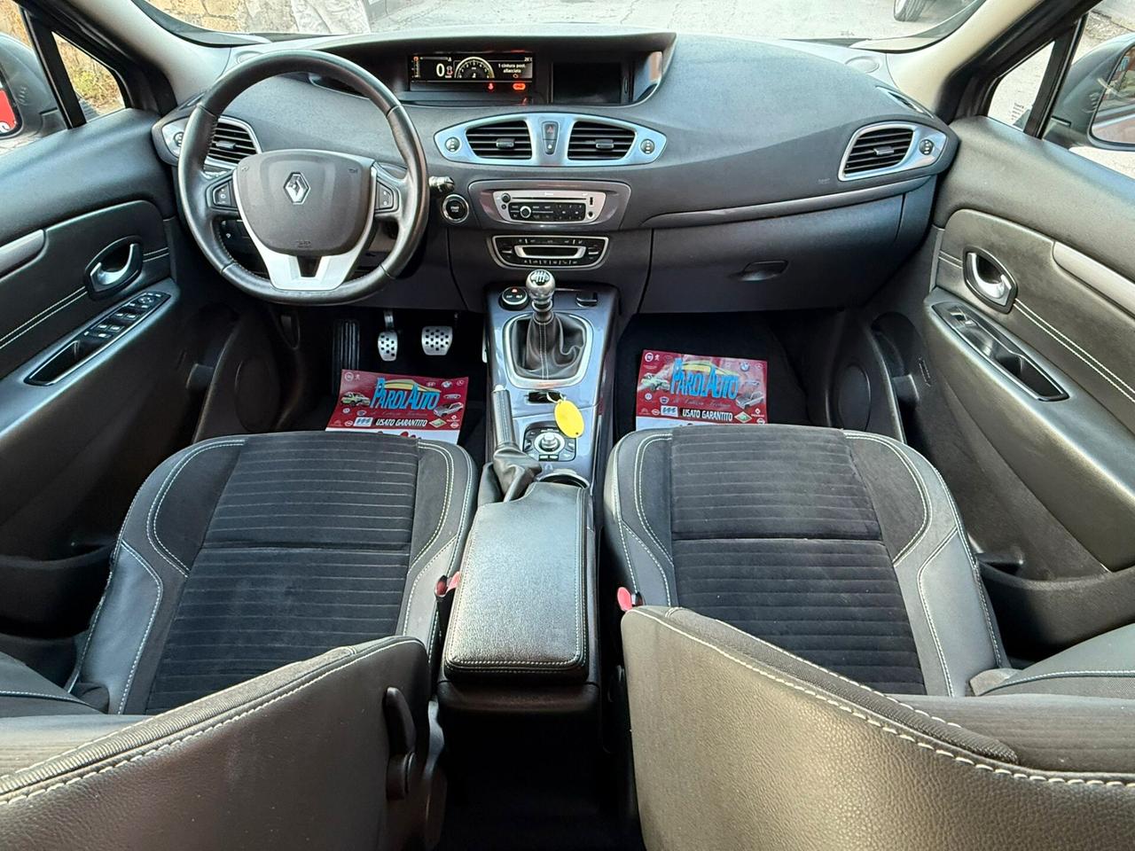 Renault Scenic XMod Cross 1.5 dCi 110cv - 2014