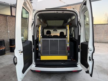 OPEL COMBO 1.6CDTI TETTO ALTO PEDANA OMOLOGATA DISABILI