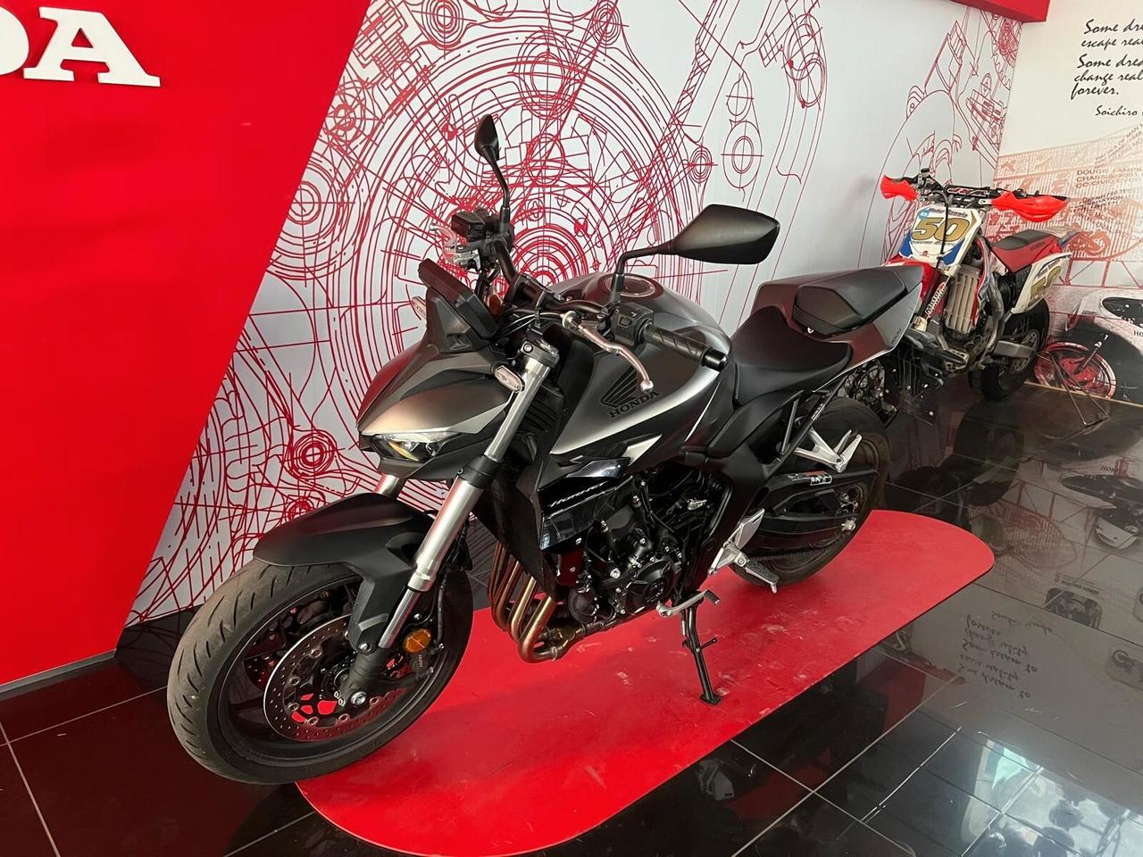 Honda CB 1000 Hornet 2025