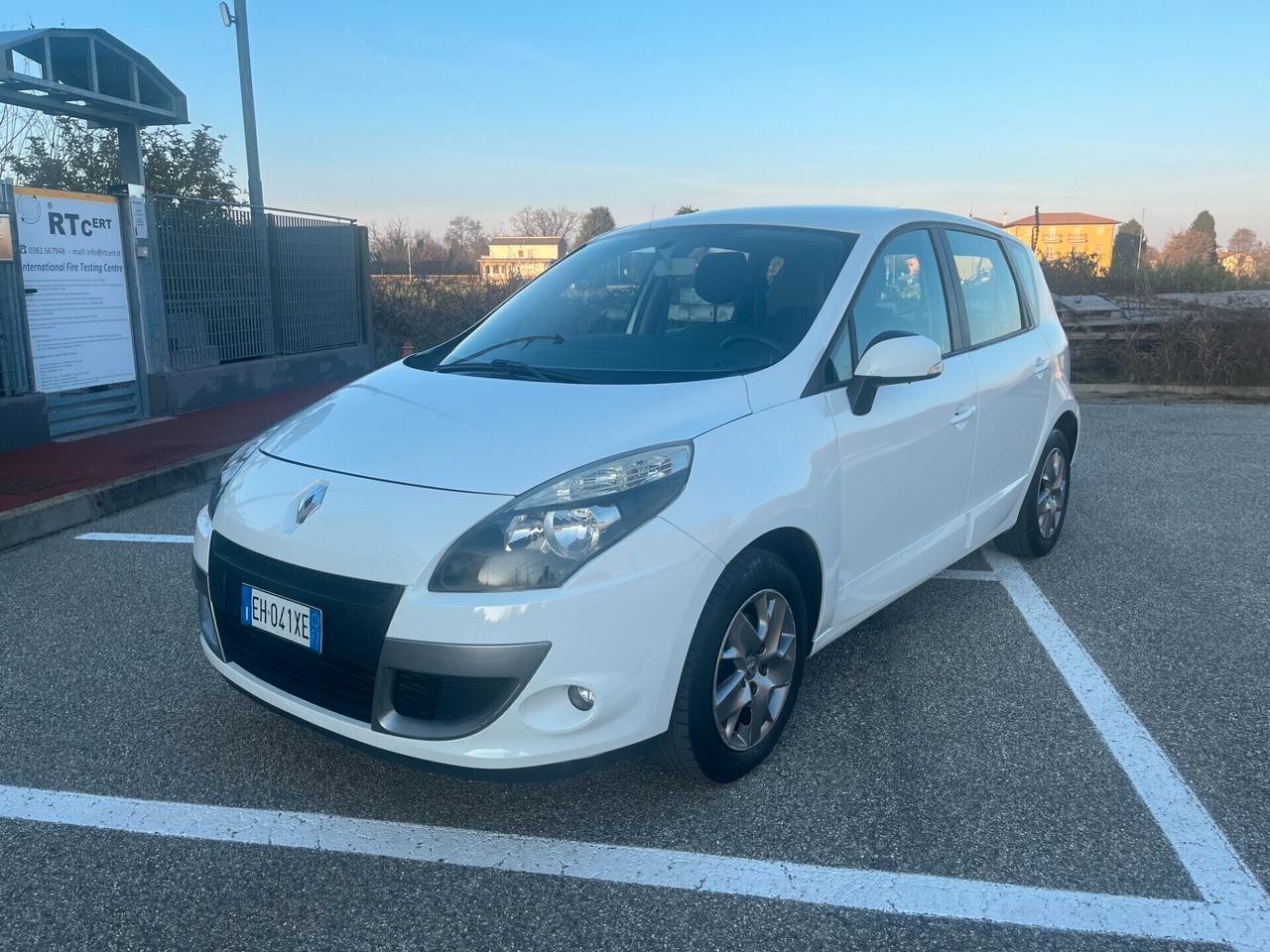 Renault Scenic Scénic X-Mod 1.5 dCi 110CV Luxe SOLI 121554 KM *GANCIO TRAINO*