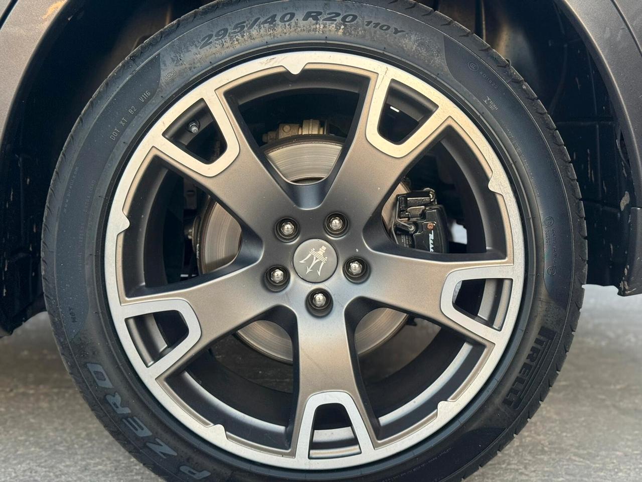 Maserati Levante Granlusso TETTO APRIBILE