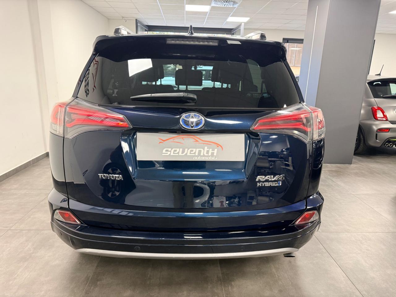 Toyota RAV 4 RAV4 2.5 Hybrid 2WD Lounge