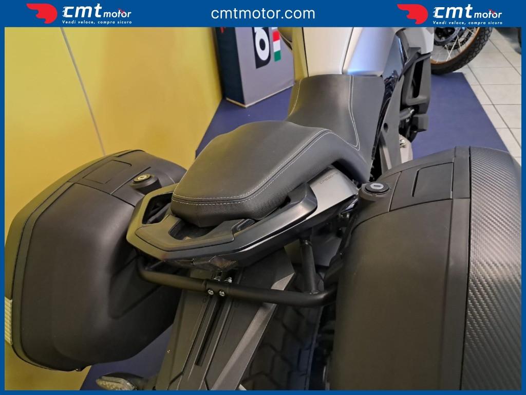 CF MOTO 650 MT - 2022