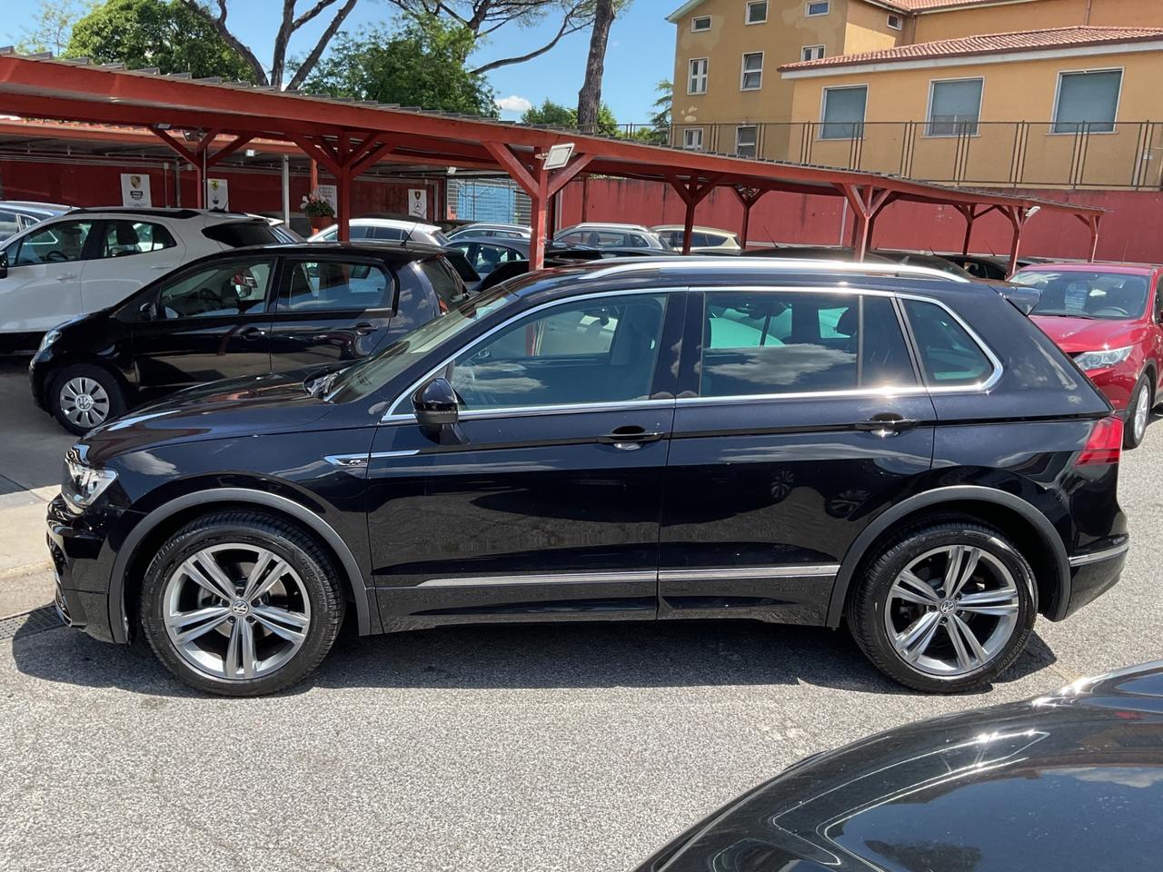 Tiguan 2.0 TDI 150 CV- DSG R-Line-iva esp-unipro