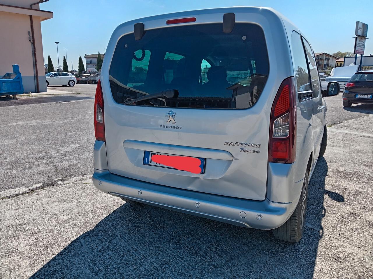 Peugeot Partner Tepee BlueHDi 100 ETG6 S&S Active