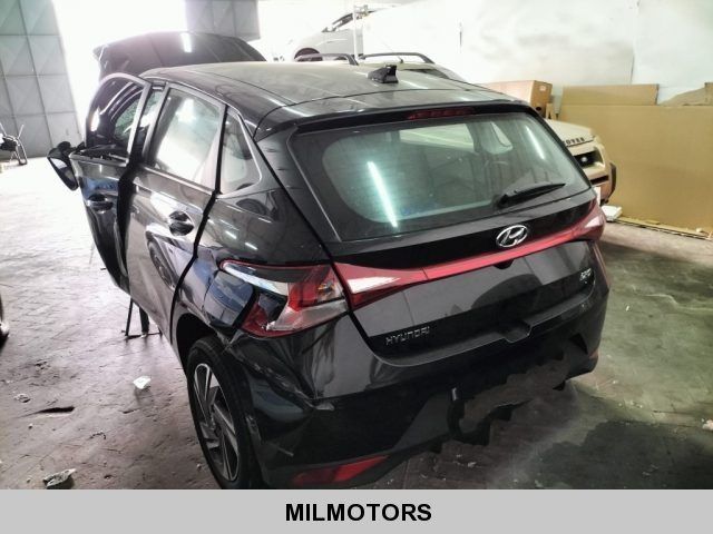 HYUNDAI i20 1.2 MPI MT ConnectLine