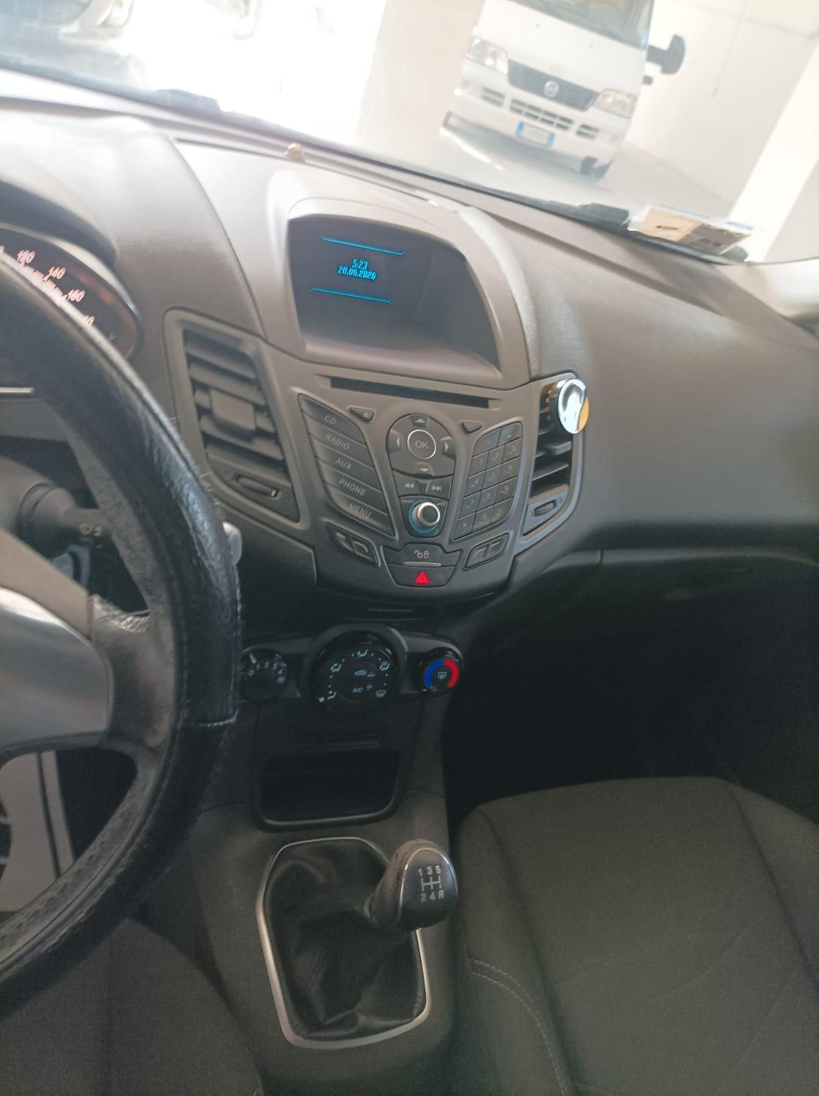 Ford Fiesta 1.4 del 2015 Bz.- GPL NUOVO!!!