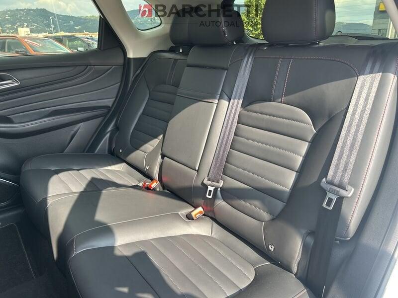 MG EHS PLUG-IN HYBRID EXCLUSIVE