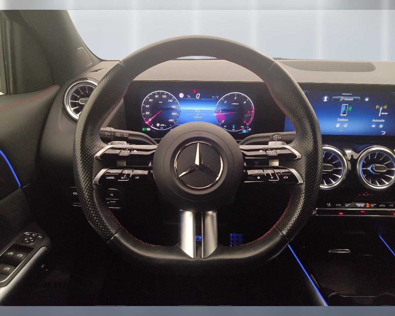 Mercedes-Benz GLA-H247 2023 - GLA 180 d AMG Line Advanced Plus auto