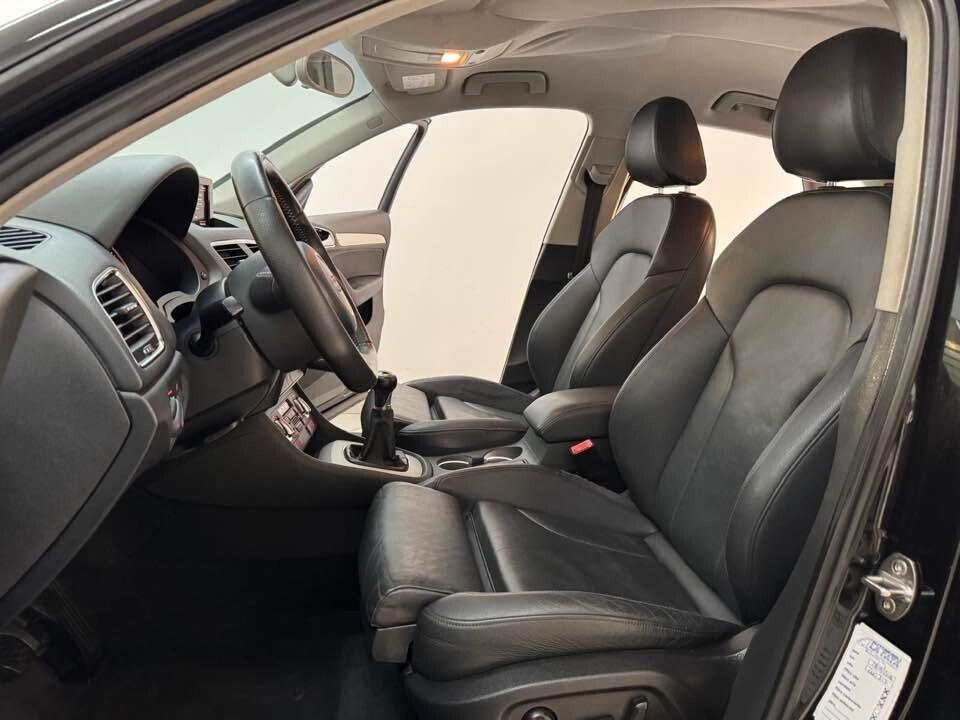 Audi Q3 2.0 TDI 140/CV S-Line 2014