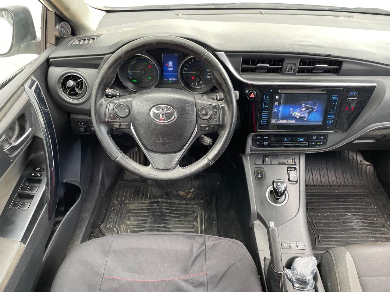 Toyota Auris 1.8 Hybrid Lounge