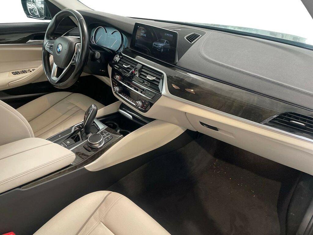 BMW Serie 5 Touring 520 d Luxury Steptronic