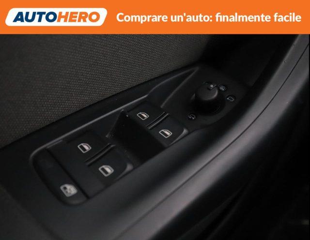 AUDI Q3 2.0 TDI 120 CV Business