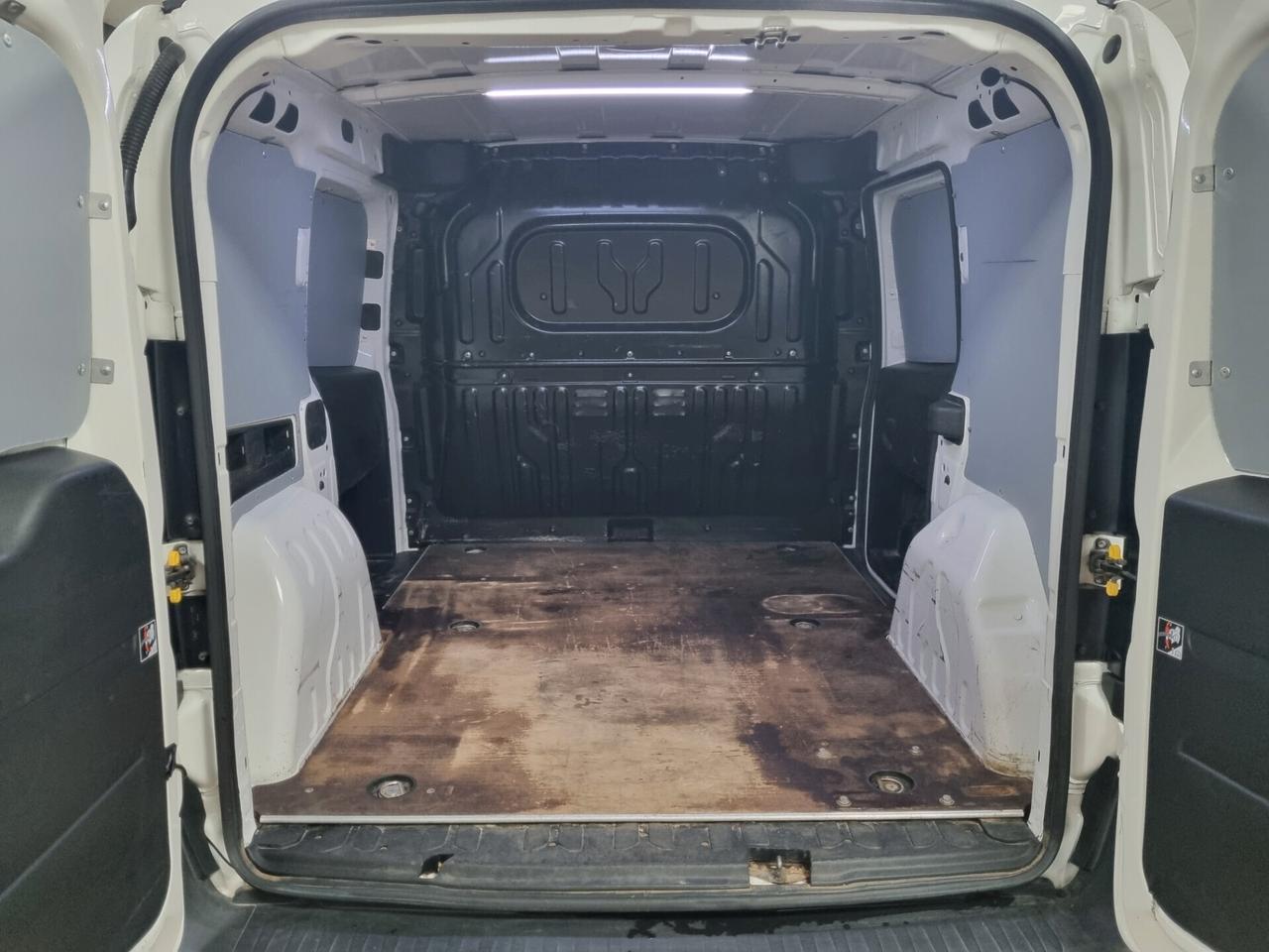 FIAT DOBLO 1.4 T-Jet Natural Power CARGO