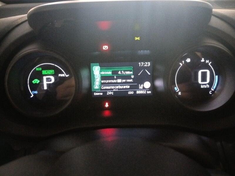 Toyota Yaris Hybrid Trend