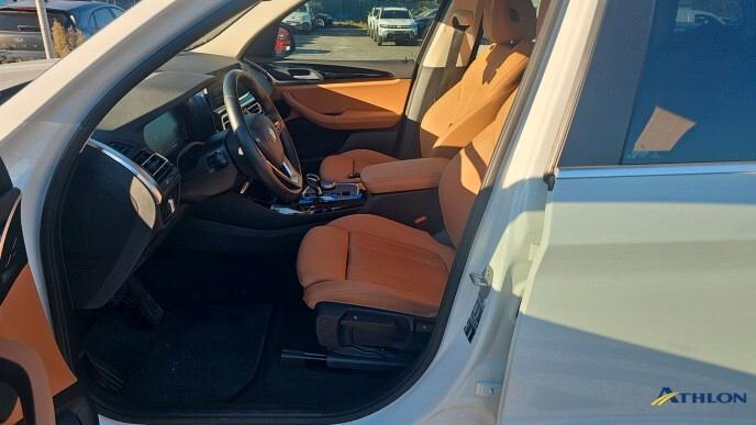 BMW X3 sdrive18d mhev 48V auto