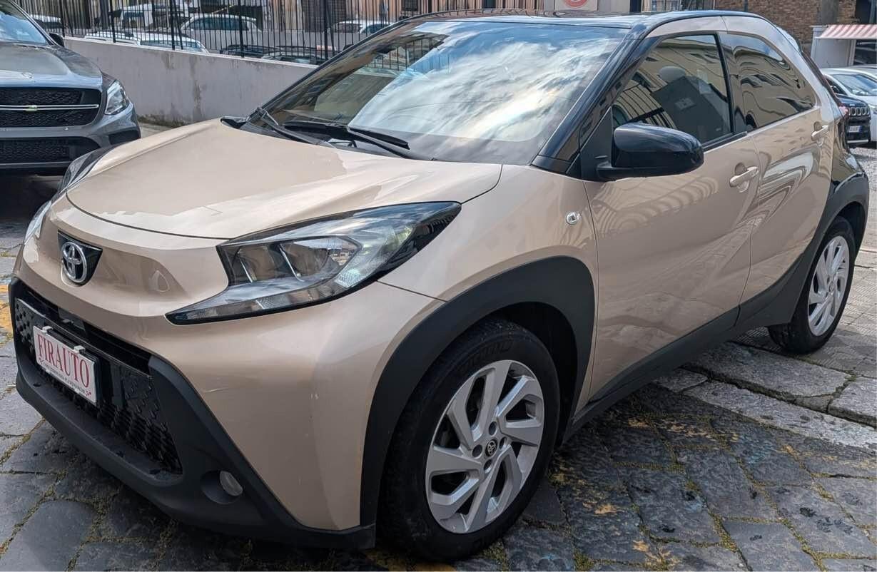 Toyota Aygo X 1.0 VVT-i 72 CV 5 porte Lounge Air