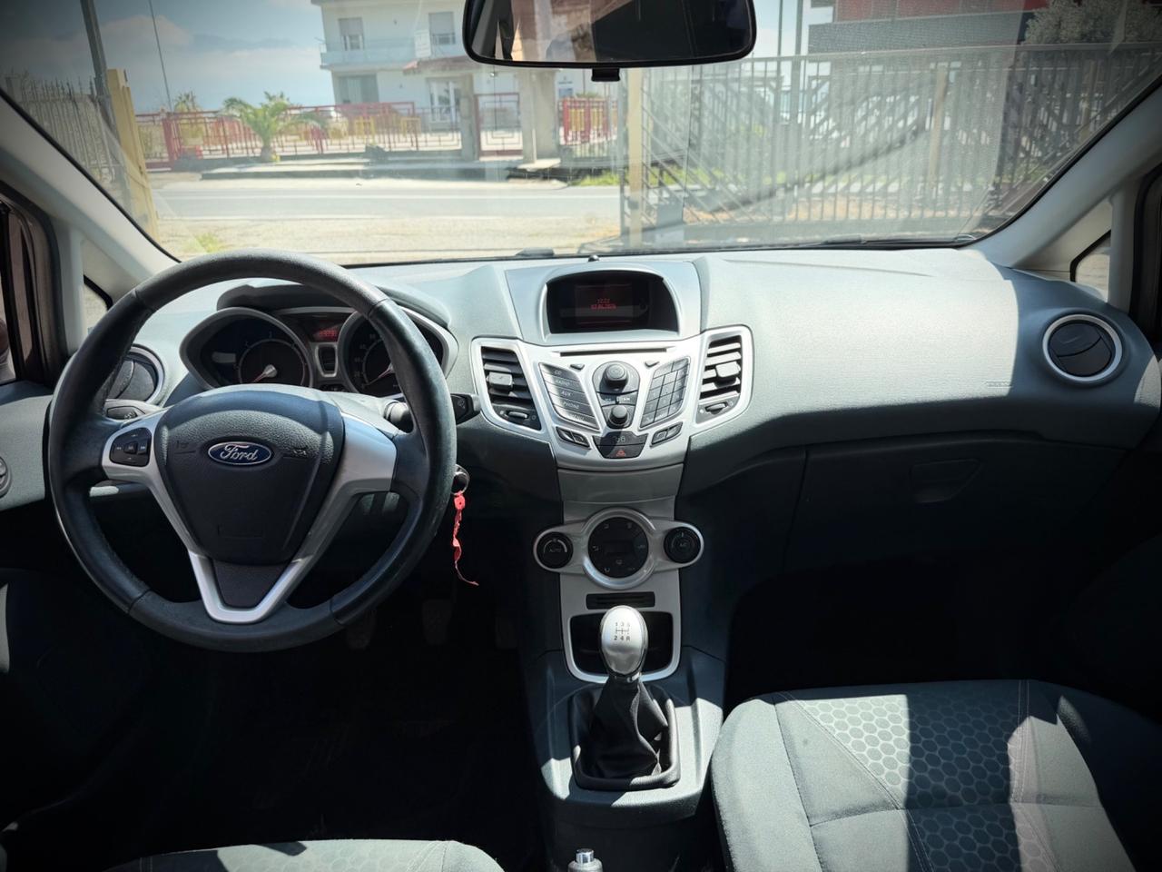 Ford Fiesta 1.4 TDCi 5p. Titanium