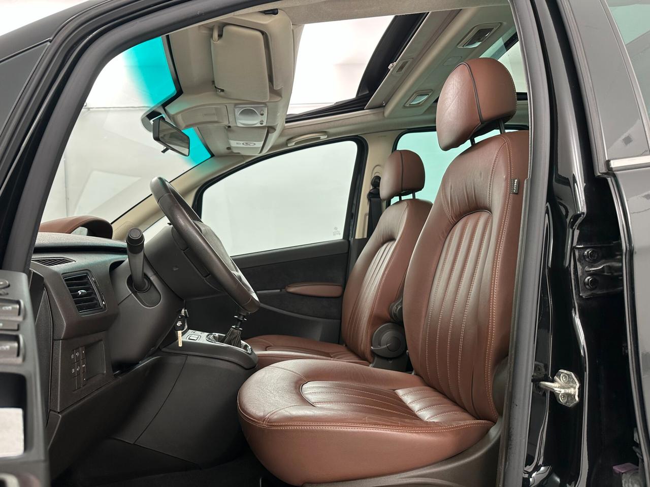 Lancia MUSA 1.6 Multijet Poltrona Frau