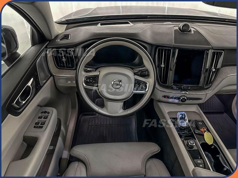 Volvo XC60 Recharge T8 Plug-in AWD autom. Recharge Inscription