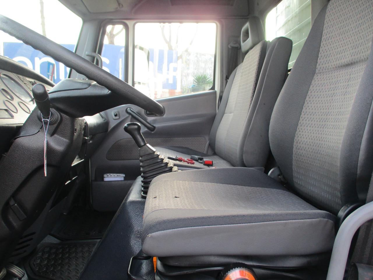 Nissan Cabstar ATLEON 35-15 3000 150CV FURGONE LEGA 4.40PATENTE B