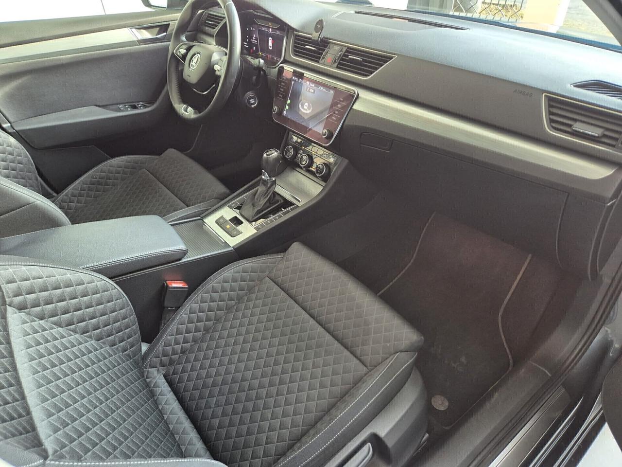 Skoda Superb 2.0 TDI EVO 150 CV SCR DSG Wagon Executive