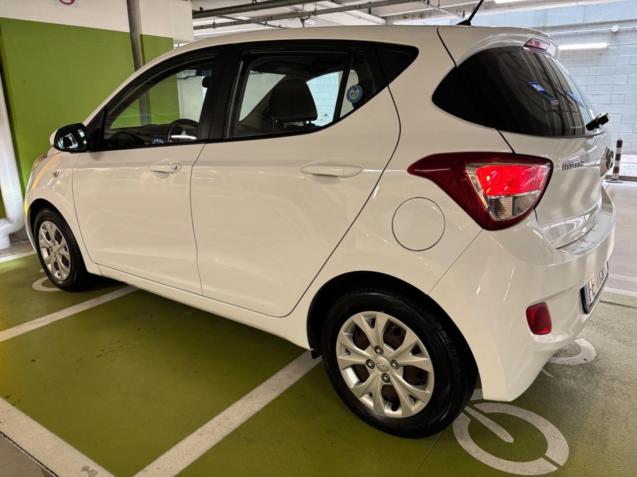 Hyundai i10 1.0 Benzina