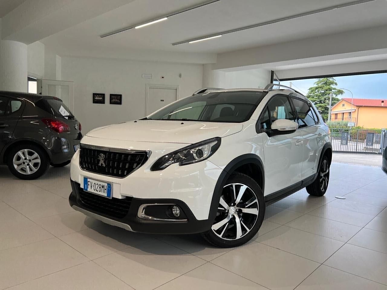 Peugeot 2008 BlueHDi 120 EAT6 S&S Allure