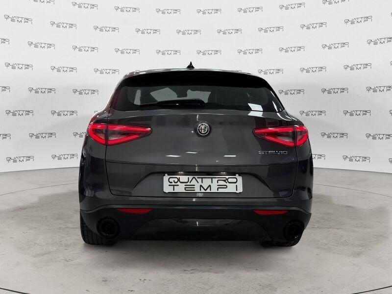 Alfa Romeo Stelvio 2.2 TD 160 CV Super AT8 RWD