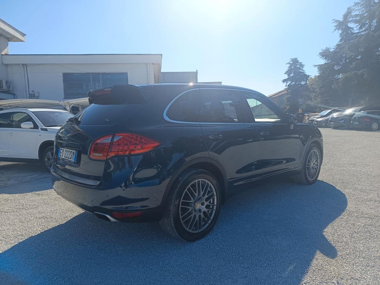 Porsche Cayenne 3.0 Diesel Tua da 260€ al Mese