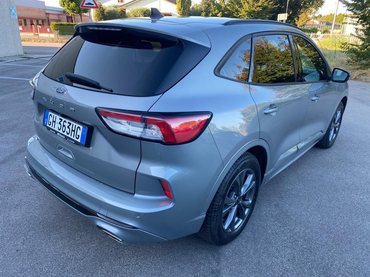 Ford Kuga 1.5 120 CV aut. 2WD ST-Line