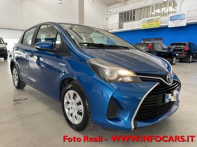 TOYOTA Yaris 1.5 Hybrid 5 porte Business