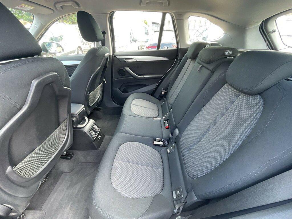 BMW X1 18 i Advantage sDrive Auto