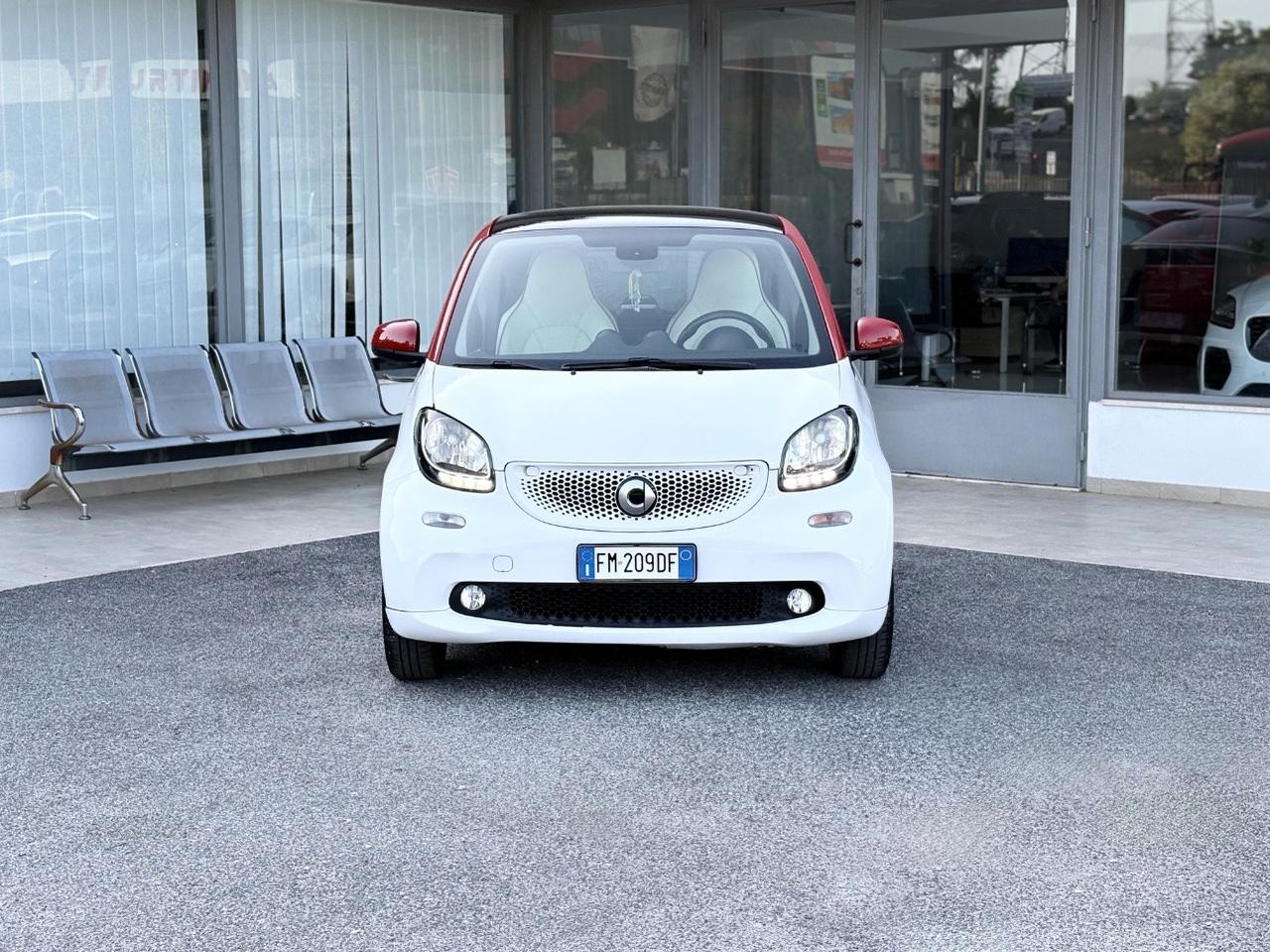 Smart fortwo coupe 1.0 Benzina 71CV E6 Neo - 2017