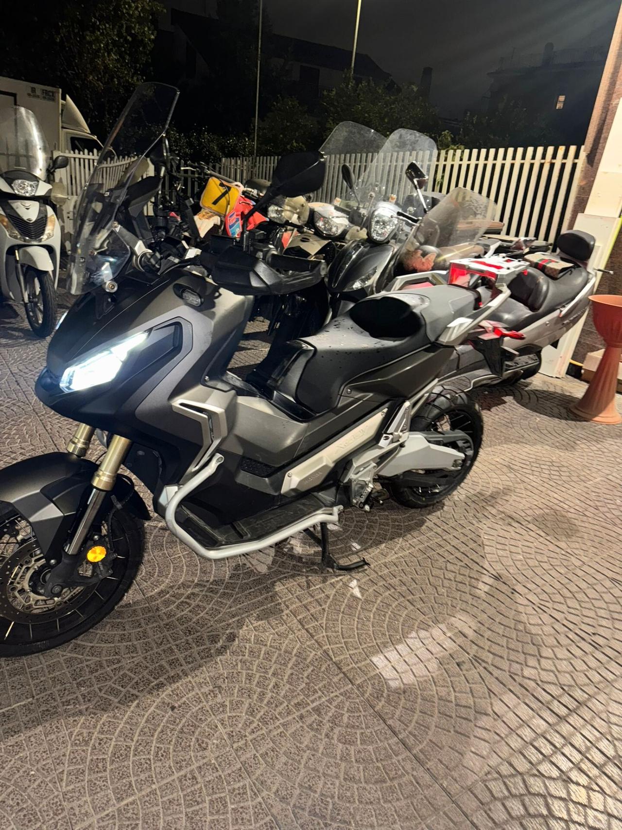 X-ADV 750