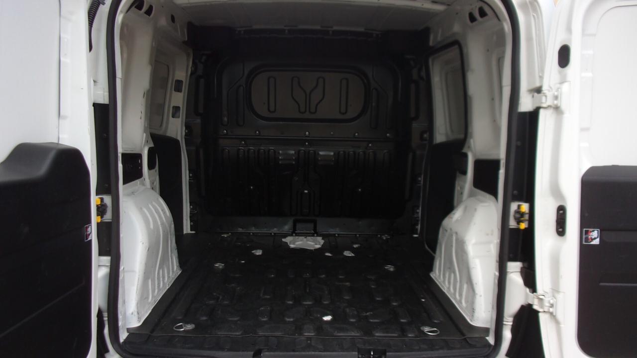 Fiat Doblo Doblò 1.6 MJT 105CV S&S PC-TN Cargo Lounge