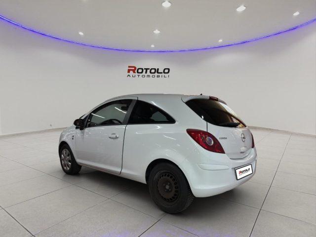 OPEL Corsa 1.2 3 porte Sport