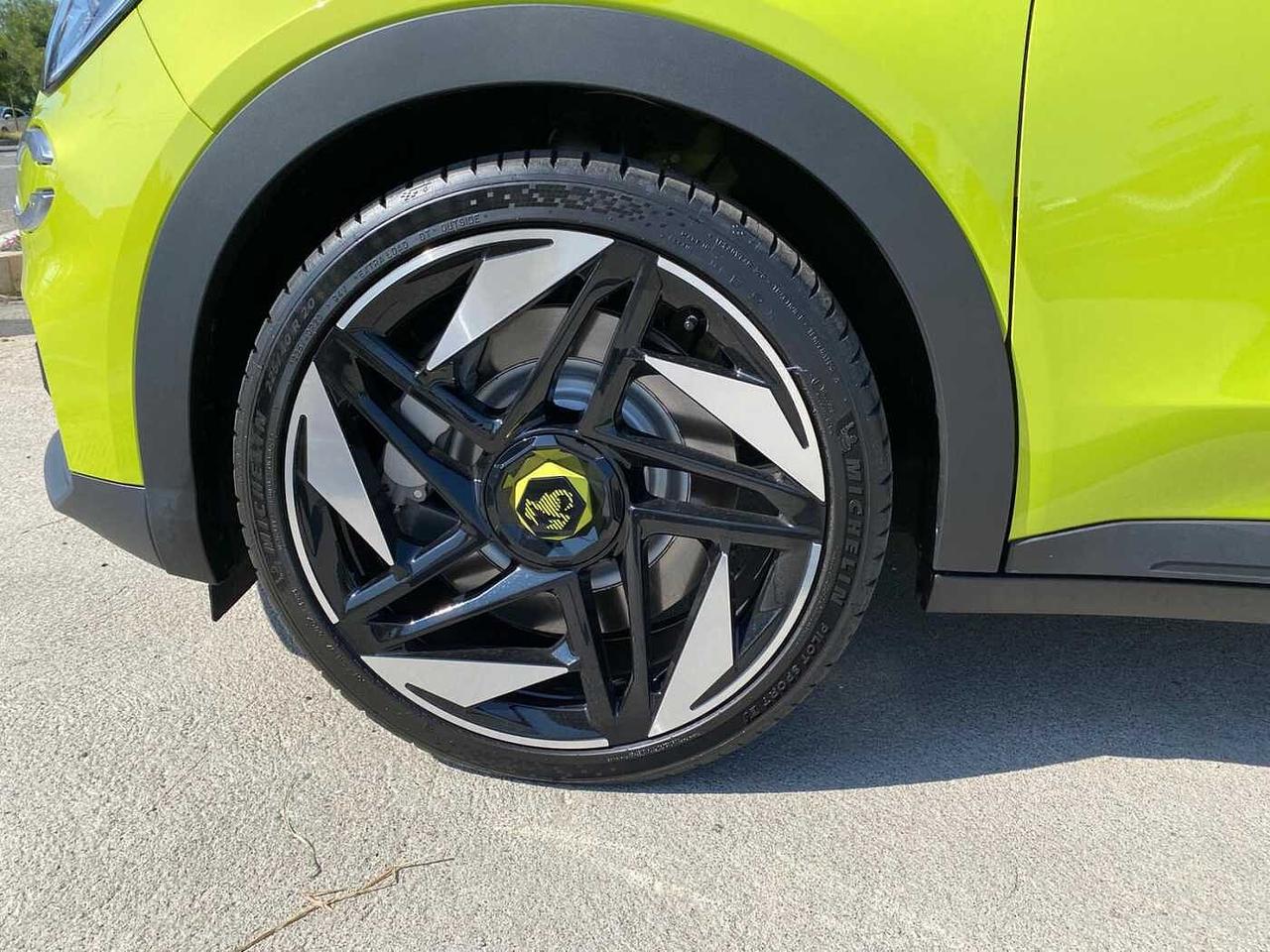 Abarth 600e Scorpionissima