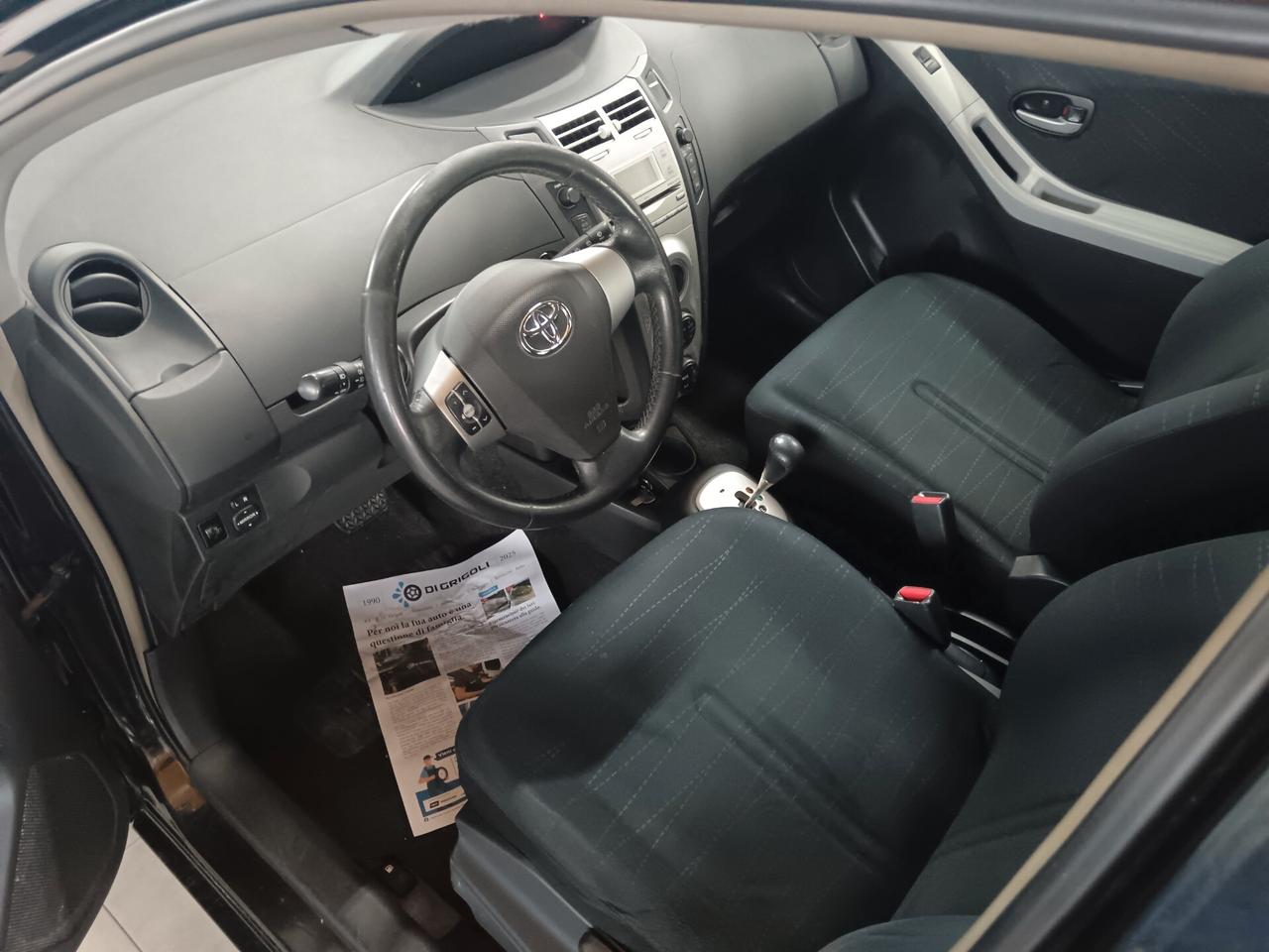 Toyota Yaris 1.4 D cambio automatico
