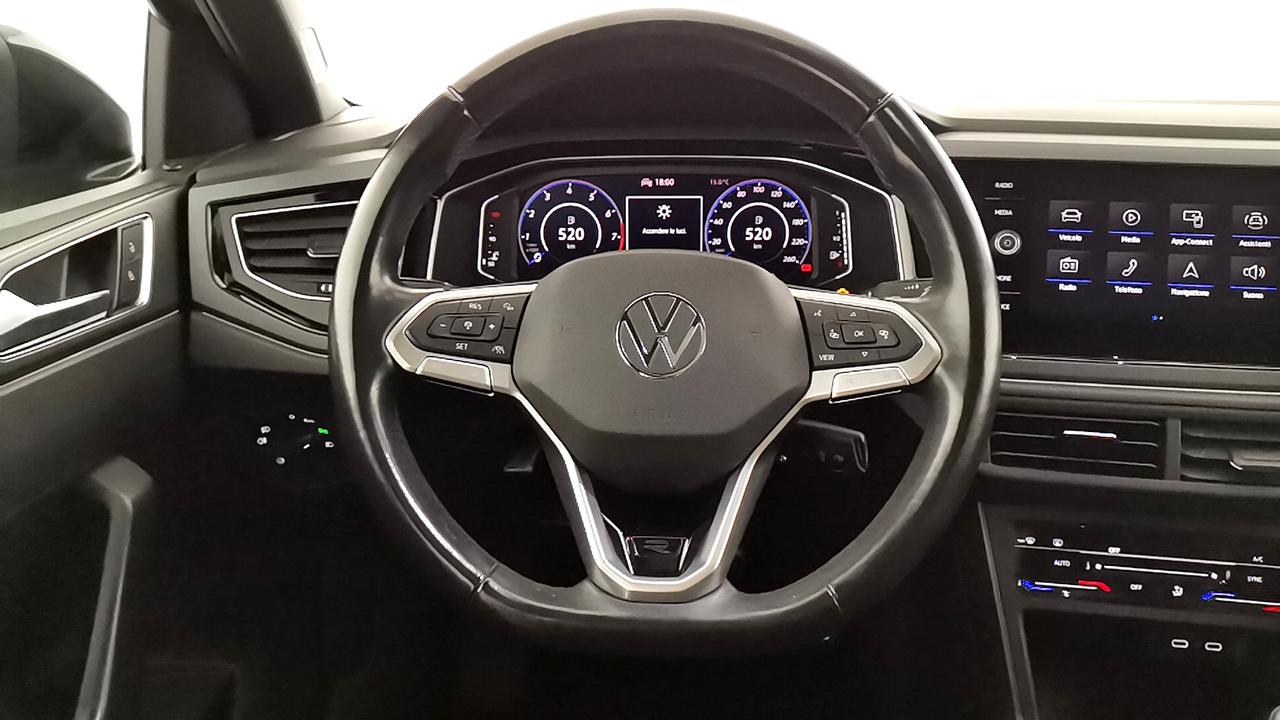 VOLKSWAGEN Taigo - Taigo 1.0 tsi R-Line 110cv