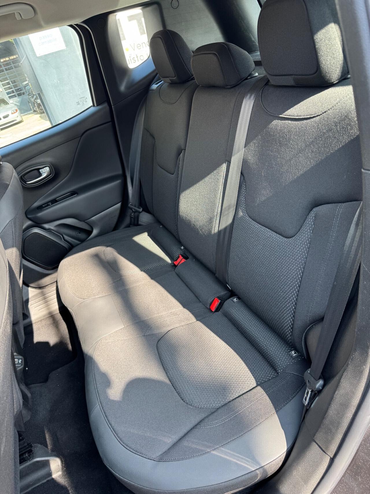 Jeep Renegade 120 cv benz Night Eagle