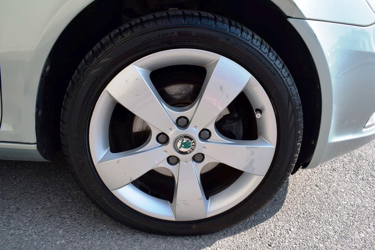 Skoda Octavia 1.6 TDI CR F.AP. Elegance UNICO PROPRIETARIO, GANCIO TRAINO!