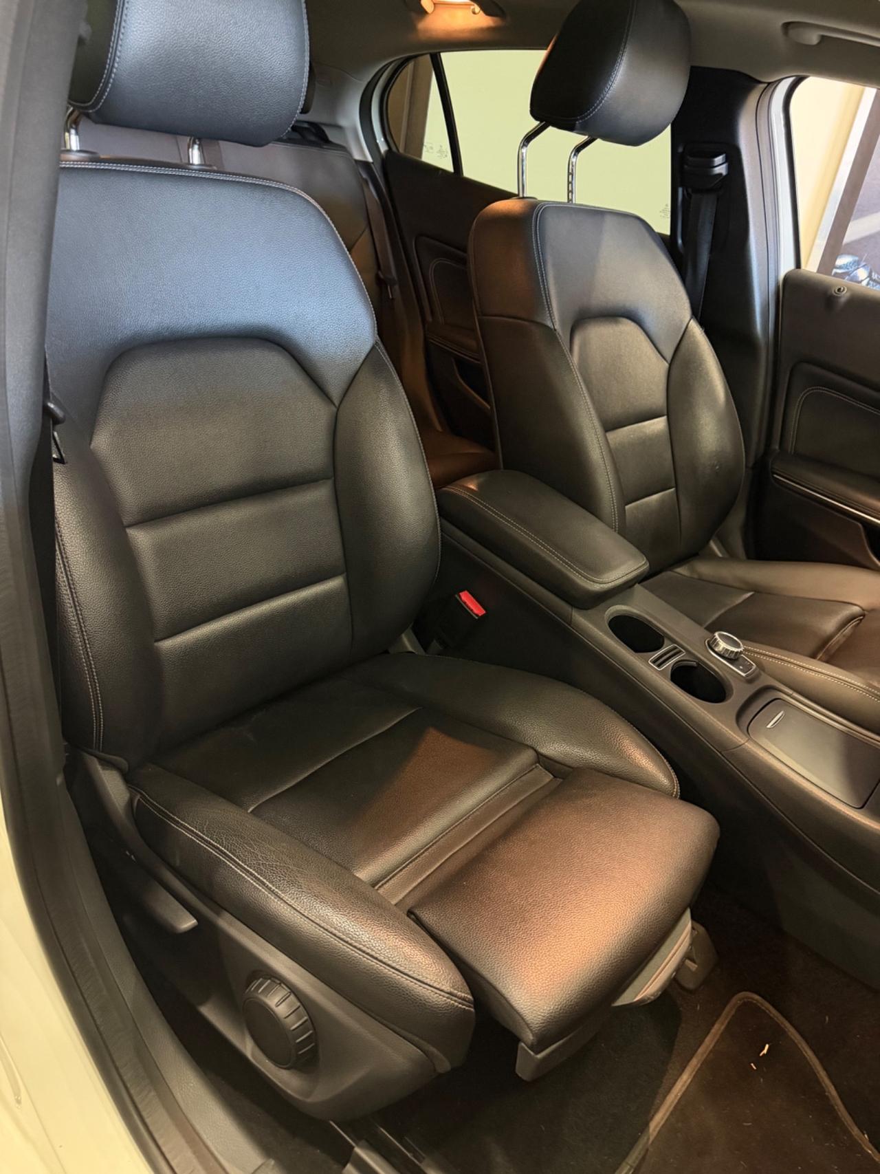 Mercedes-benz GLA 220 d Automatic Premium