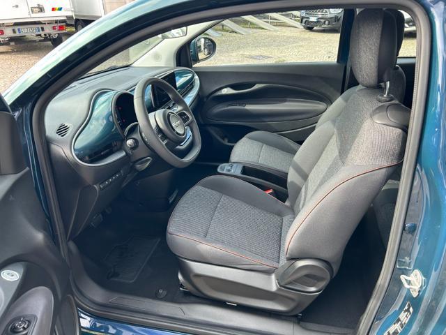 FIAT 500e Berlina 42 kWh