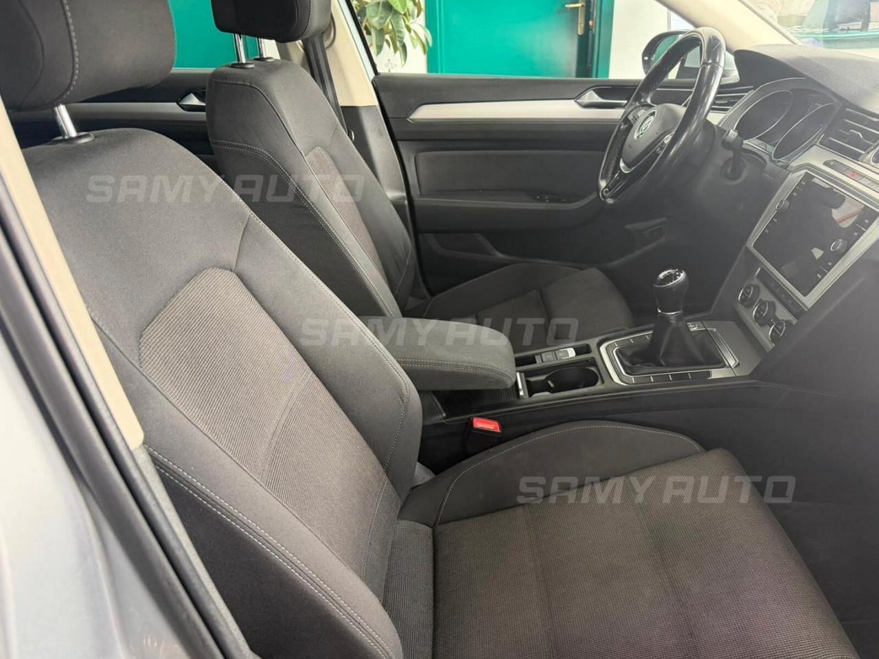 Volkswagen Passat Variant 1.6 TDI Business BlueMotion Technology